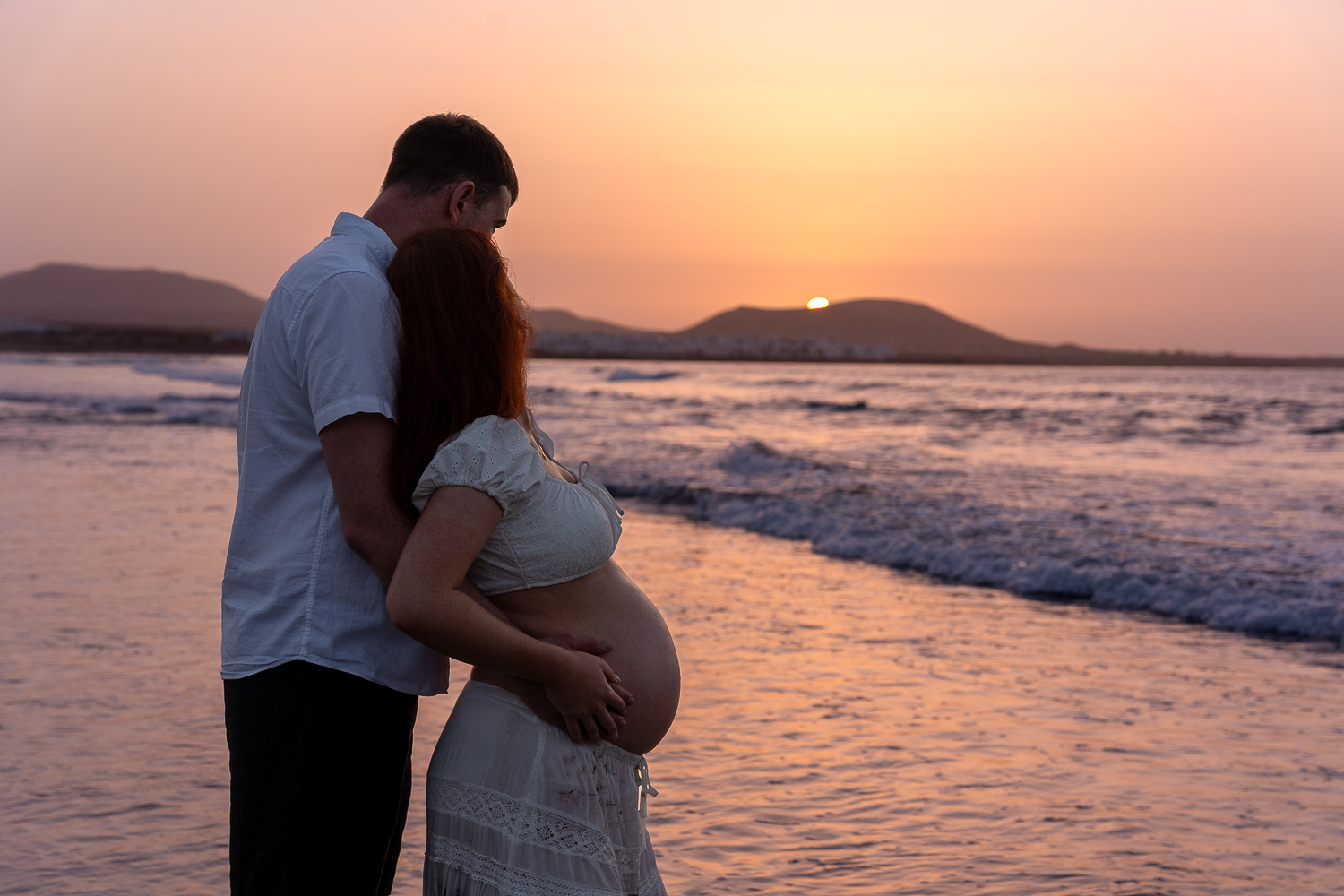 CJWsmaller-175 pregnancy photoshoot lanzarote